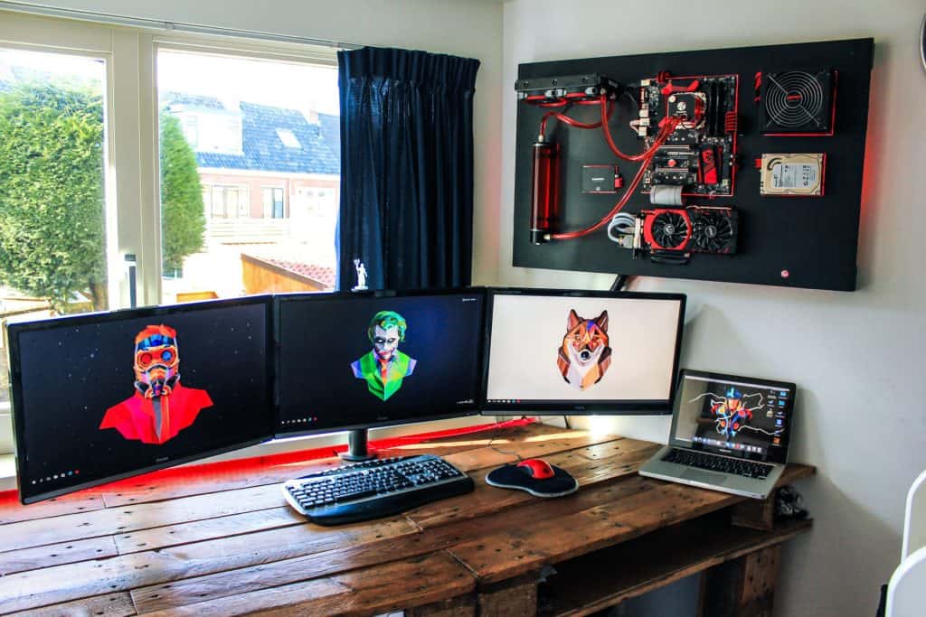 wall mounted pc