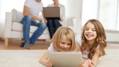 Various Ways Tech Can Keep Families Connected