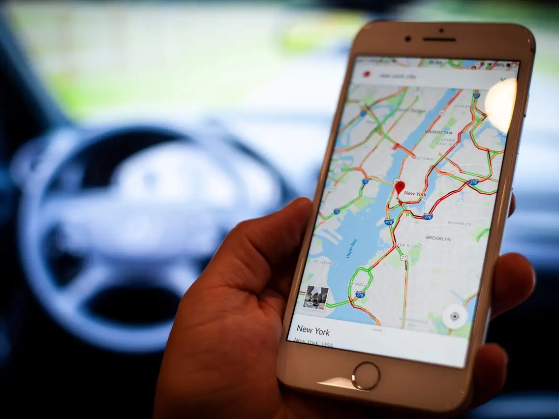 Offline gps map apps for android and iphone