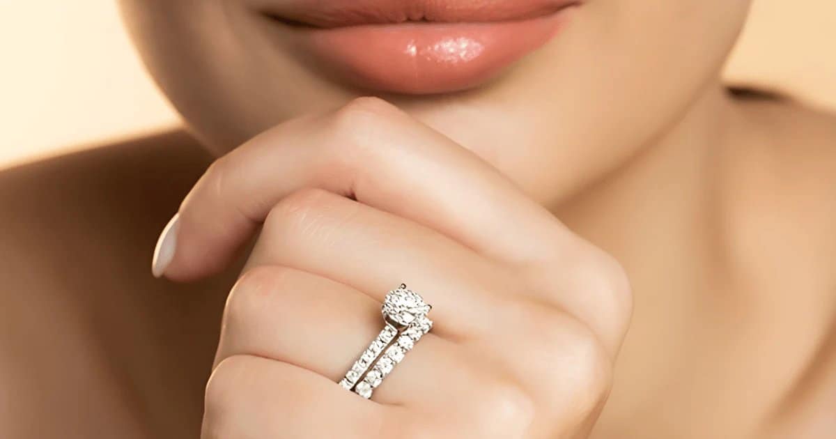 Why Moissanite is the Perfect Choice for Ethical and Fashion-Forward Jewelry Lovers